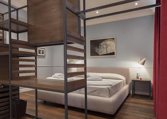 Art Seven Guest house